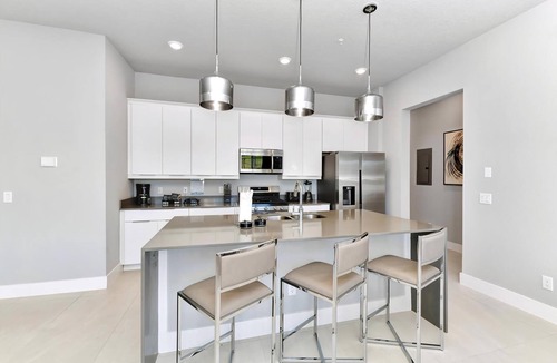 Reunion Hotel | Lovingly Styled Condo near Disney with Resort & Waterpark Access - B46-129