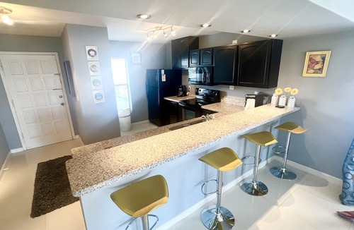 South Padre Island Condo | Lux Long Term Condominium