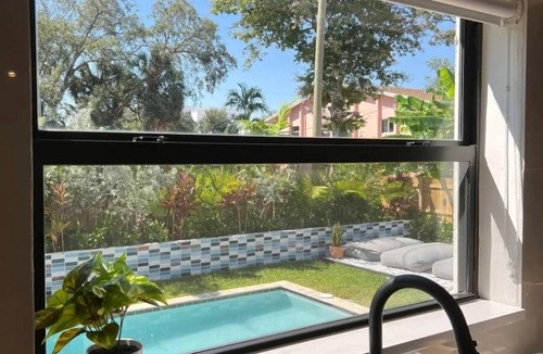 Edgewood House | Lux Retreat w/Pool Near Beach