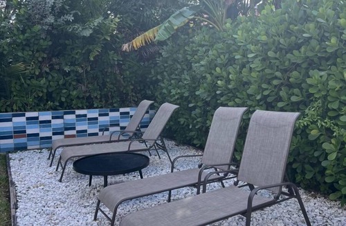 Edgewood House | Lux Retreat w/Pool Near Beach