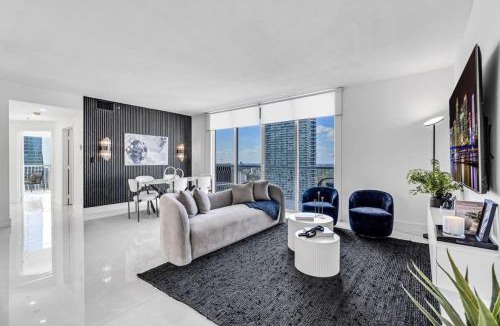 Brickell House | Luxe Brickell Gem with Huge Balcony n Ocean Views