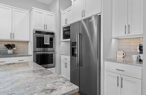 Kingsland House | Luxe Lake LBJ | Pool & Hot Tub, Perfect for Groups