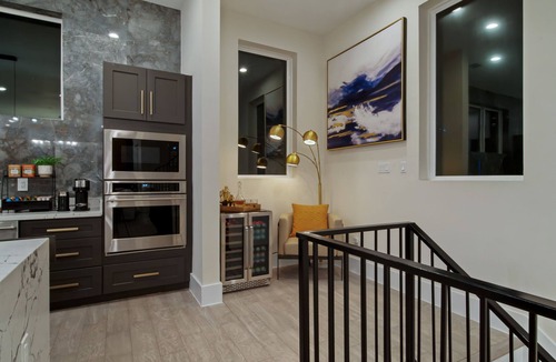 Washington Ave./ Memorial Park House | Luxe Stay! Pet-Friendly 4BR Rooftop Garage HTX