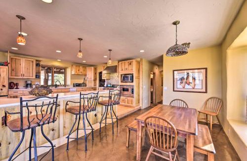 Twin Lakes House | Luxe Twin Lakes House w/Mountain & Lake Views!