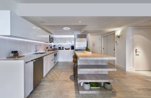 City Center Condo | Luxurious 1/1 Ocean View Condo 1416 - Located at 1 Hotel & Homes South Beach