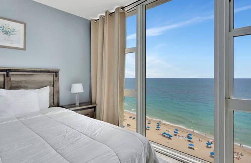 Galt Mile Resort | Luxurious Getaway & Poolside Relaxation—Your Beach Sanctuary Awaits!