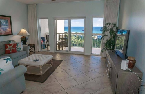 Sandestin Villa | Luxurious Gulf & Bay Views Villa, Steps to Pool & Hot Tub, extra Pool, Bikes Included Ocean Access