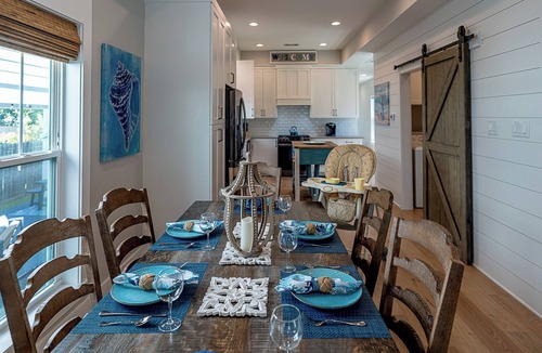 Galveston House | Luxurious Home - Short Walk to Beach, EV ChargerL2