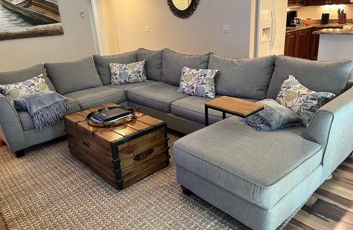 Royal Harbor Cottage | Luxurious Naples Bay Resort Pool, Spa & Beach Club!