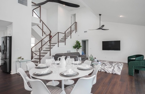 South Ponte Vedra Beach House | Luxurious oasis/Privacy/Balconies/Unique home
