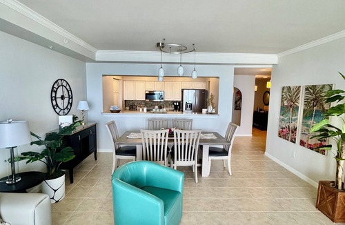Jacksonville Beach Condo | LUXURIOUSLY LIVING THE OCEAN LIFE on the 10th floor