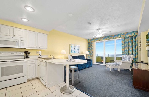 Brush - Stewarts Condo | Luxury 18th Floor 1 BR Beach Condo Direct Oceanfront