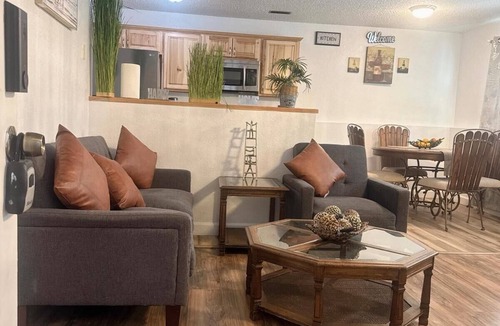 Southeast Colorado Springs Apartment | Luxury 2 bedroom rental place with a fireplace