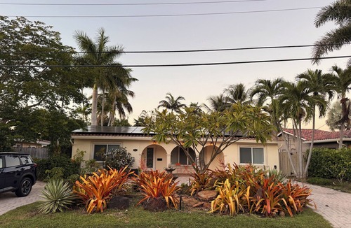 Wilton Manors House | Luxury 3Bed Flamingo Villa w pool