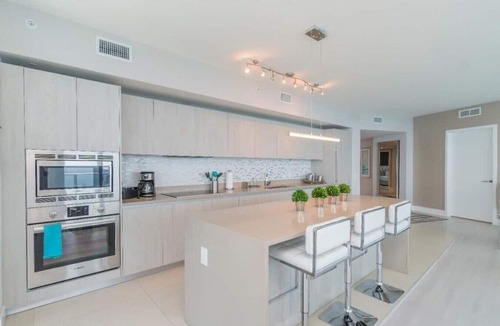 Hallandale Beach Apartment | Luxury 3BR Condo With Ocean View at Hyde Beach in Hollywood