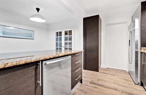 The Roads House | Luxury 4 Bed/4 Bath Sleeps 10 With Pool & Parking in Miami