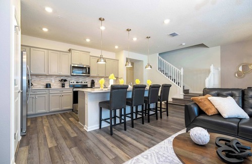 Four Corners House | Luxury 5Bd Near Disney w/Pool @ Windsor Cay 1285
