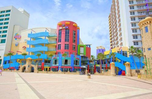 Brush - Stewarts House | Luxury 8th Floor 2 BR Condo Direct Oceanfront Wyndham Ocean Walk Resort Daytona Beach | 801
