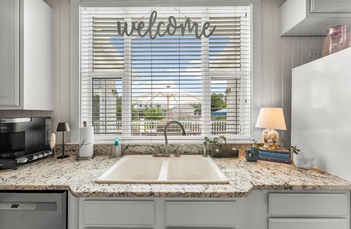 Gulf Pines House | Luxury Beach House w/Private Pool, Golf Cart, Bikes & Private Beach Access