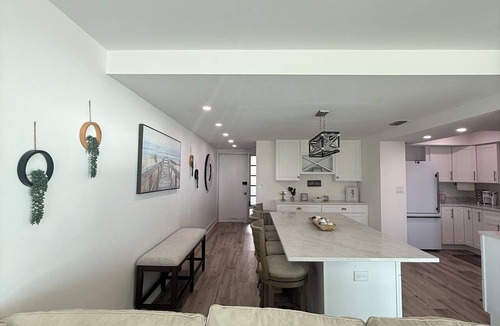 Moorings Condo | Luxury Beachfront Oasis-Newly Renovate Condo, open concept with large island