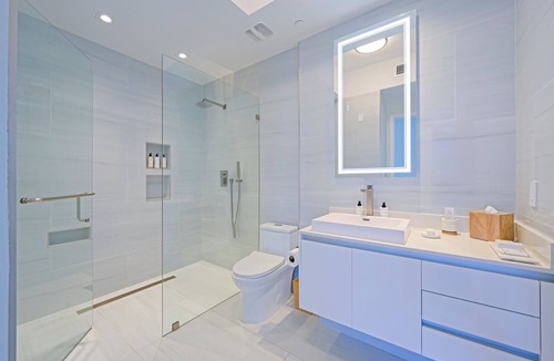 Singer Island Hotel | Luxury Beachfront Fully Furnished Penthouse in Singer Island!