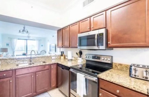 Lakewood Ranch Condo | Luxury Condo in Upscale Lakewood National Golf Community Experience the Best
