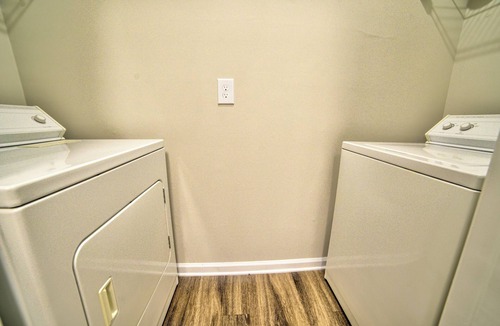 Cartersville Apartment | Luxury & Convenience near LakePoint and Downtown Cartersville