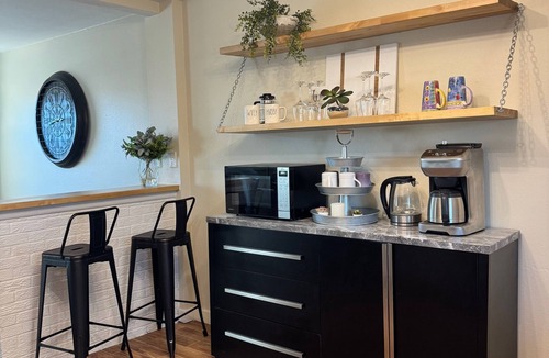 Midland House | Luxury Furnished Modern Home Midland, TX