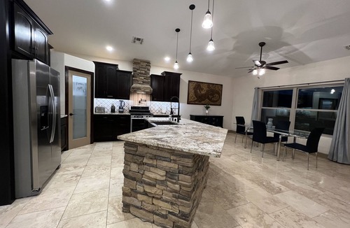 Lakewood House | Luxury home away from home you won’t want to leave.