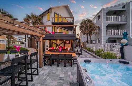 Vilano Beach House | Luxury Ocean Front, Near Downtown, Heated Pool, Hot Tub, Game Room, Sleeps 28
