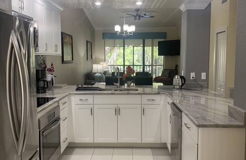 Trailer Estates Condo | Luxury Shorewalk lakefront condo close to the AMI and IMG.
