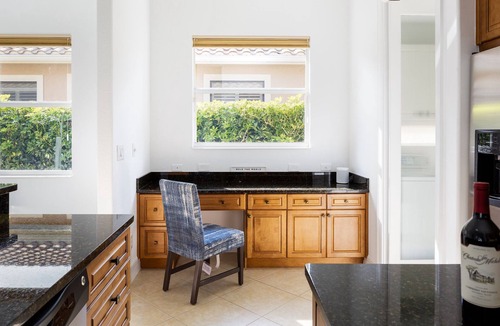 Central Naples House | Luxury Vacation Home Rental Briarwood, Naples, Florida