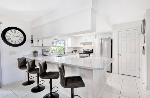 North River Shores House | Magical pool house in Stuart!