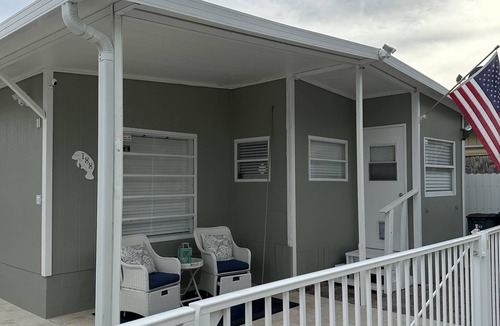 Key Largo Village House | Manatee Way Paradise - WINTER 2025 AVAILABLE - Waterfront and Private Beach