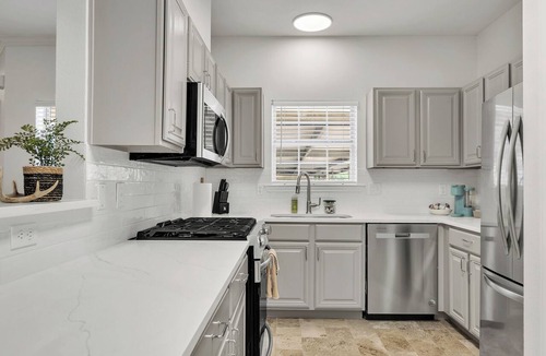 College Station House | Marfa-Southside Townhome, short walk to A&M Campus