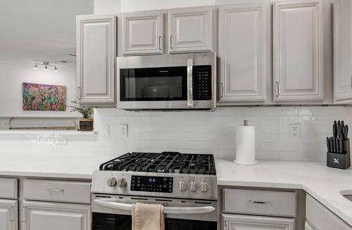 College Station House | Marfa-Southside Townhome, short walk to A&M Campus