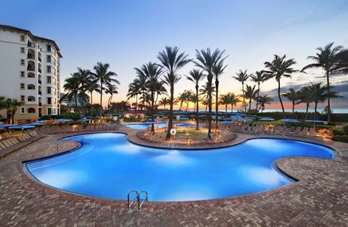 Palm Beach Shores Resort | Marriott Ocean Pointe on the ocean!