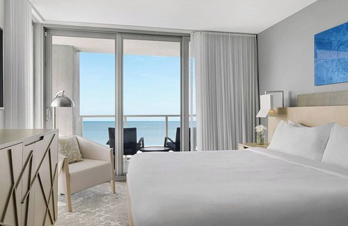 Marco Island Villa | Marriott's Crystal Shores: 2 BR, 2 Bath stylish Gulf view villa sleeps 8!