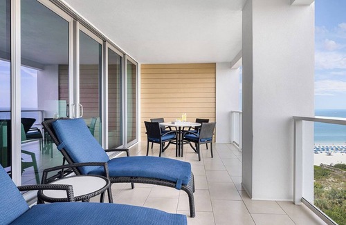 Marco Island Villa | Marriott's Crystal Shores: 2 BR, 2 Bath stylish Gulf view villa sleeps 8!