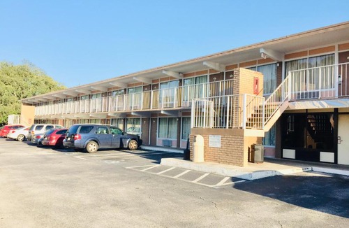 Seffner Community Alliance Hotel | Masters Inn