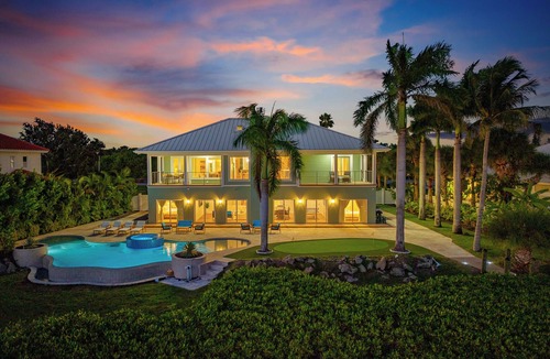Melbourne Beach House | Melbourne Beach/Ocean Views, Pool & Boat Dock