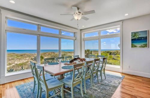 American Beach House | Mermaid Castle - Oceanfront Luxury Beach House - Rooftop Deck