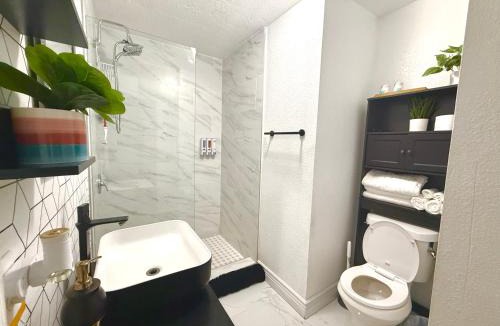 Miami Gardens Apartment | Miami Gardens Comfort Suite by Hard Rock Stadium
