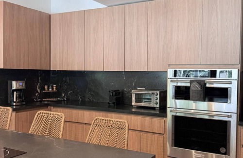 Ludlam House | Miami modern farm. Kids and family friendly. soccer, pool, tennis, pickleball.