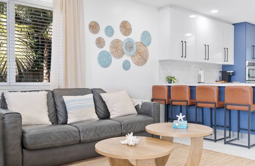 Ludlam Villa | Miami Retreat w/Private Heated Pool & Yard