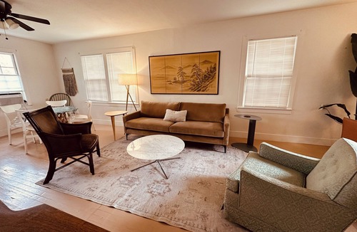 Truth or Consequences House | Mid-century Bungalow near Hot Springs for weekly/monthly rentals