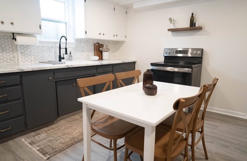 Greeley Apartment | Mid Century Manor - Downstairs Unit