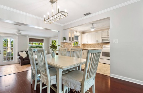 Arlington Park House | Mid-Century Oasis with Pool in Arlington Park