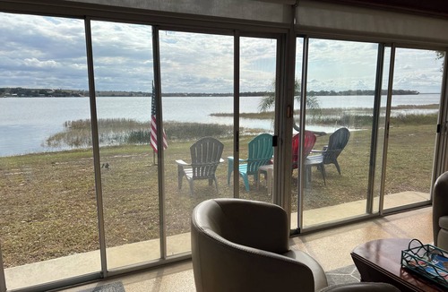 Babson Park House | Midcentury Modern Lakefront Retreat on Crooked Lake in Central Florida