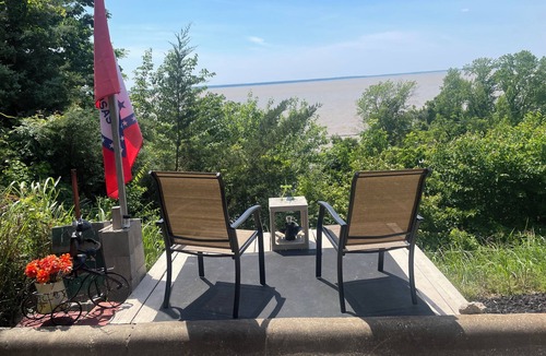Saratoga Cabin | Millwood Mega Lakeview Cabin